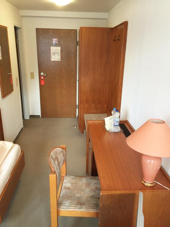 Hotel Ambassador Bonn Room photo